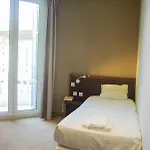 ホテル Le Noailles ニース