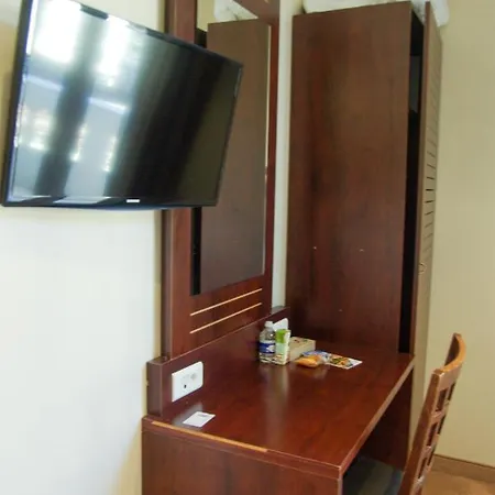 Le Noailles 호텔 *